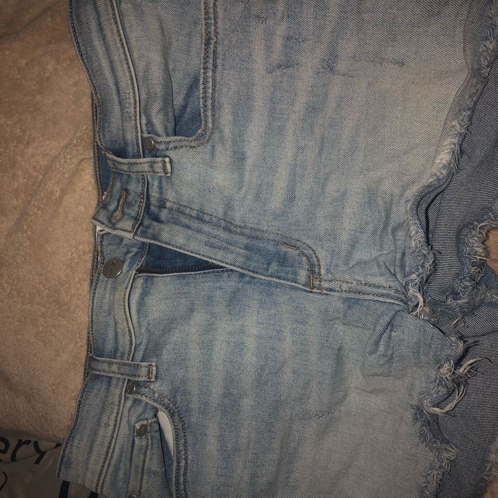 victoria secret pink jean shorts